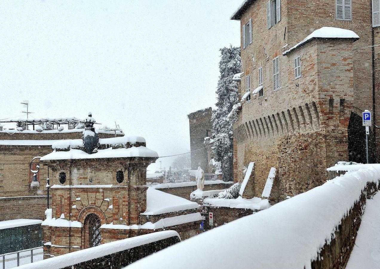 Alloggio "La Fonte" フェルモ エクステリア 写真