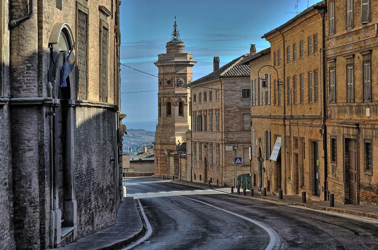 Alloggio "La Fonte" フェルモ エクステリア 写真